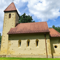 Kíváncsi Kata: Az Őrség román kori ékköve, Velemér Szentháromság templom