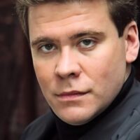 Gyenyisz Macujev és a Nemzeti Filharmonikusok